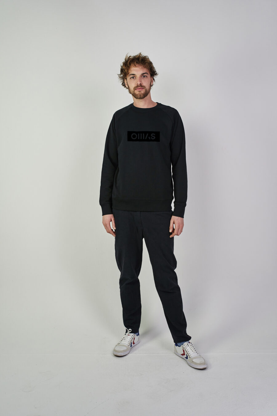 graphic.sweater schwarz-schwarz