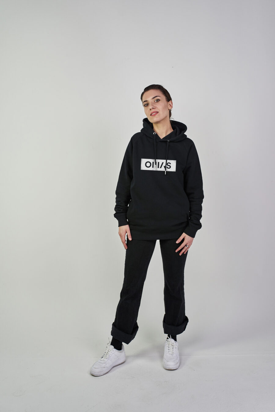 graphic.hoodie schwarz-weiß