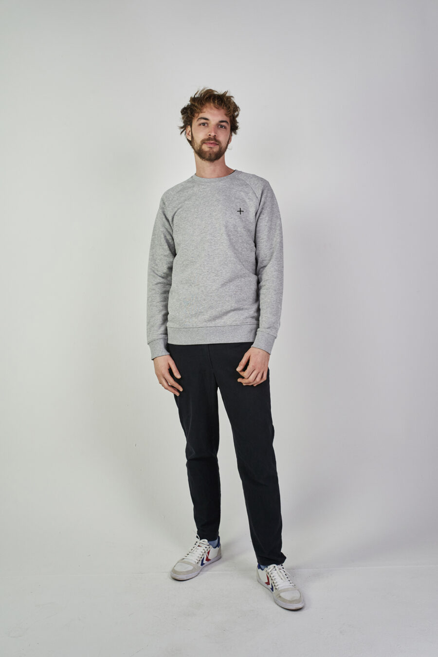icon.sweater grau-schwarz