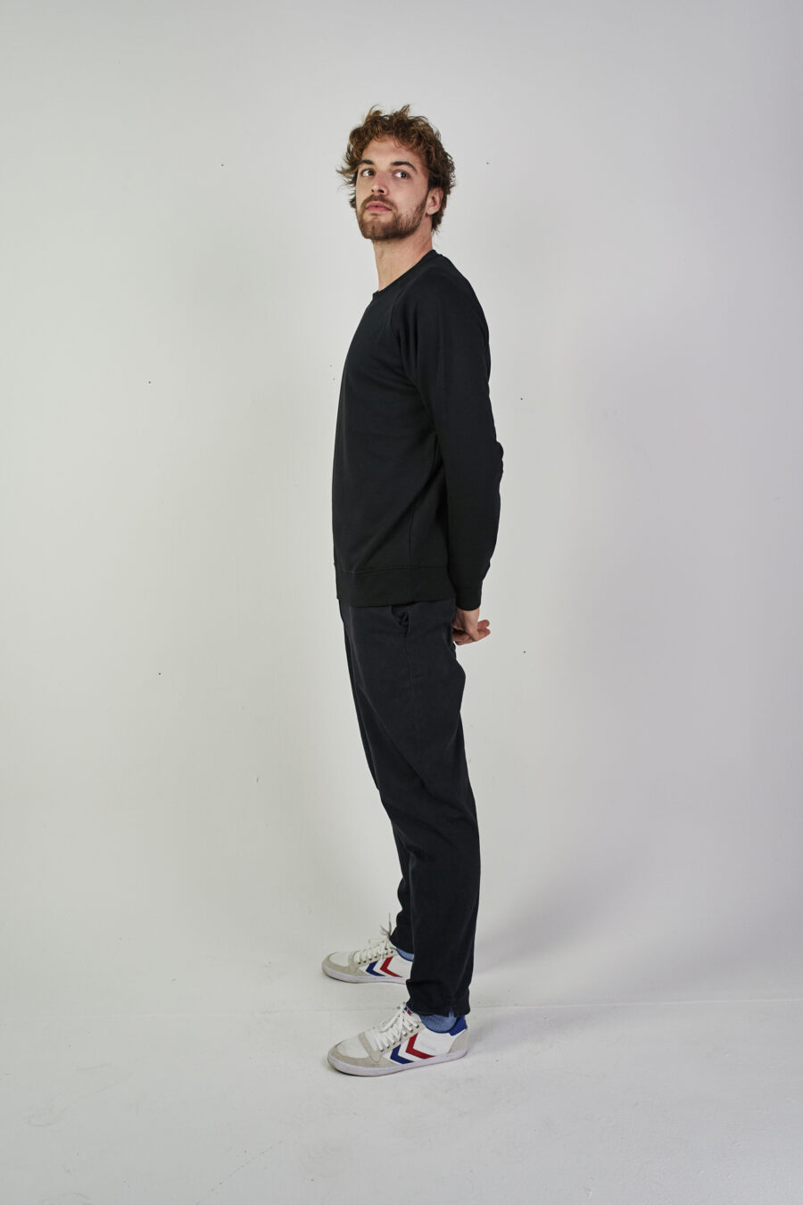 graphic.sweater schwarz-schwarz