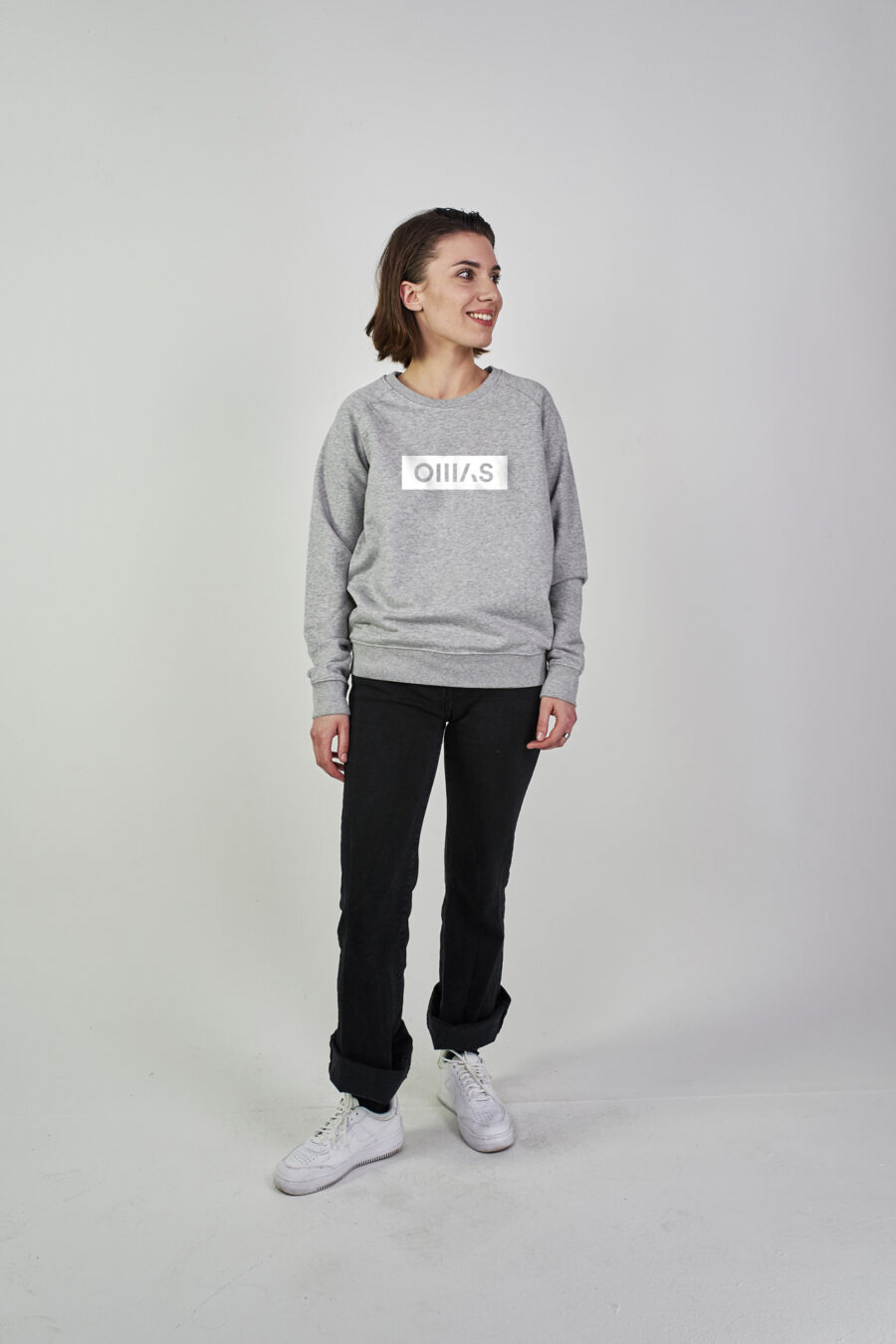 graphic.sweater grau-weiß